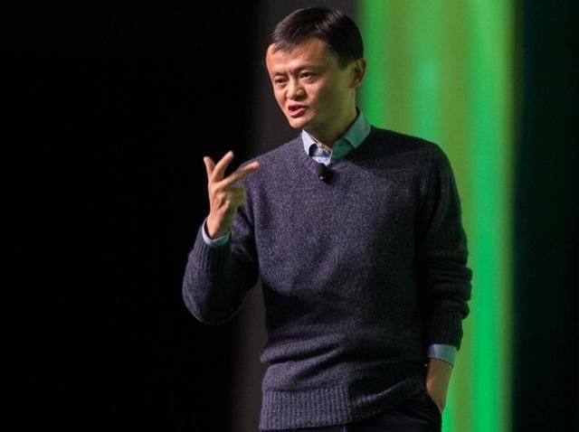 马云保镖月薪多少?网友:我这辈子都赚不了这