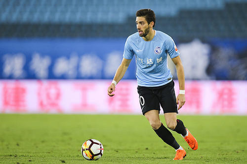 两场都派中超球员首发,比利时主帅:去中国踢球