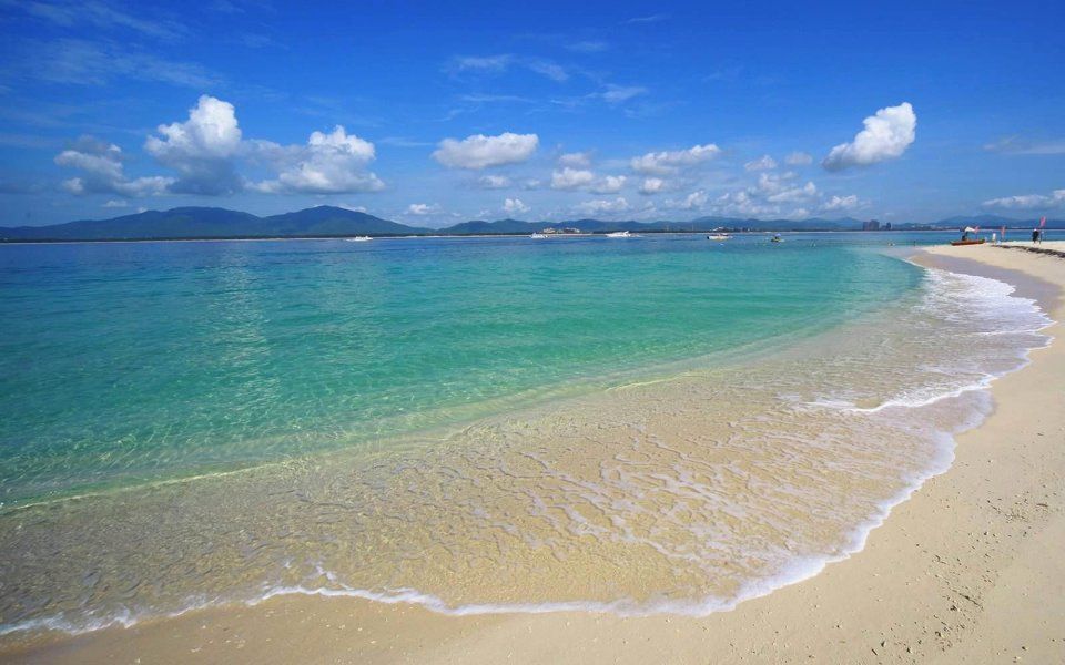 泰国普吉岛和三亚_普吉岛是泰国的吗好玩吗