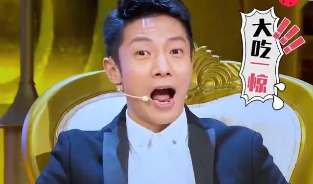 接着就有了她吐槽成年人的三大问题:打着王者荣耀,拿着基本工资,过着