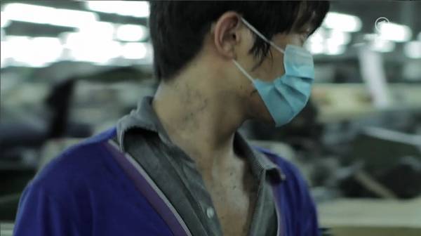 生产一条牛仔裤的代价!