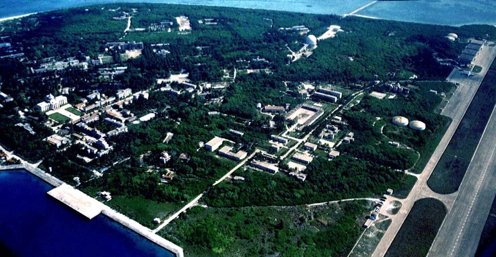 三沙市永兴岛最近时间的图片 t01955fae5c32e90034.jpg?size=1600x830