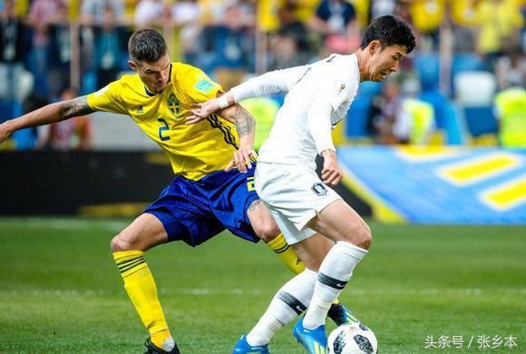 韩国对瑞典金英权屡屡救险表现力压孙兴慜,为