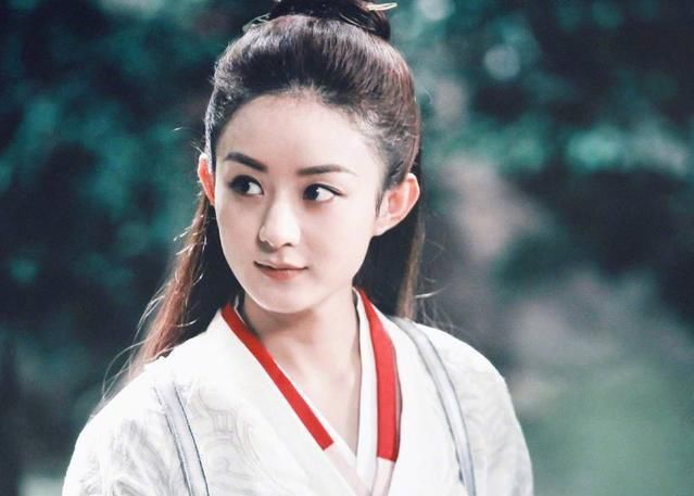 赵丽颖,一个宠黑粉的明星,粉丝:请黑粉督促颖