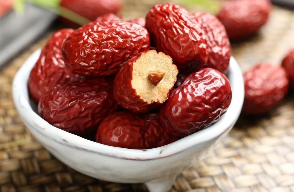 气虚血虚有哪些症状?气虚血虚吃什么水果?一