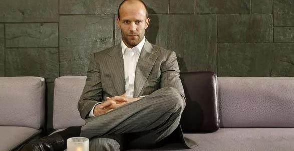 西装暴徒杰森斯坦森冷门电影作品,原来拍戏他