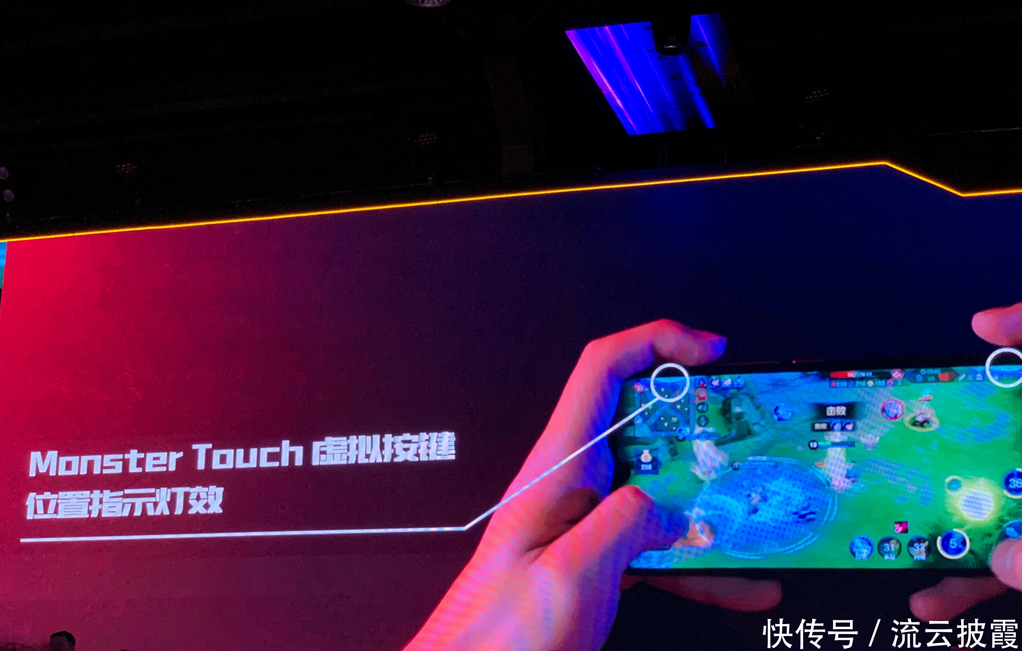 王者荣耀:官方认可的物理外挂诞生,妲己3个技