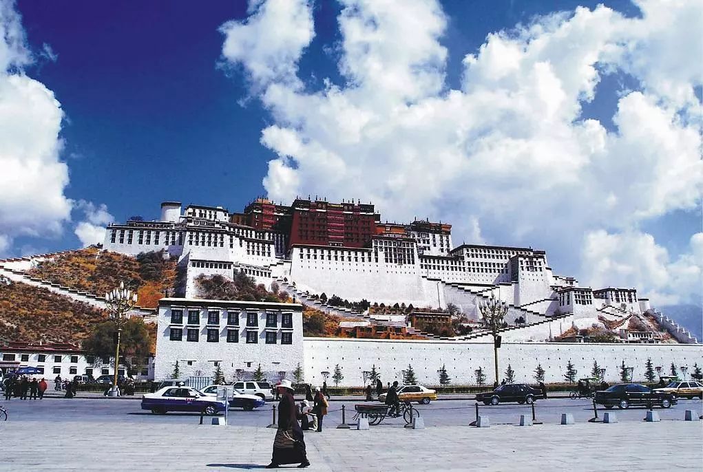 火遍抖音的网红景点,竟然被糟蹋成垃圾场了,令