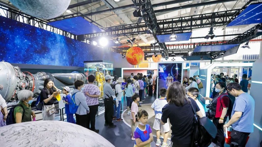 全攻略来了!这个周末,来石景山探索神奇世界—— 全攻略来了!这个周末,来石景山探索神奇世界——