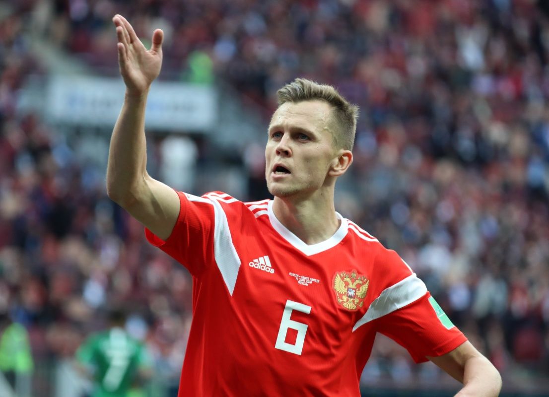 红牌、黄牌、点球、任意球、乌龙…盘点俄罗斯