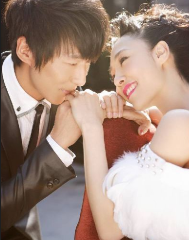 白百何未离婚!卓伟称视频是陈羽凡粉丝拍的 白百何未离婚!卓伟称视频是陈羽凡粉丝拍的