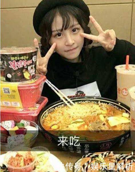 快手一姐黑历史被扒,12岁辍学混成大姐大,如今