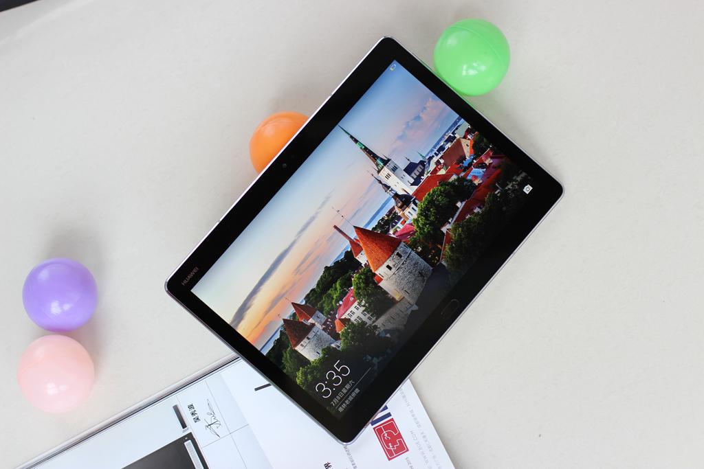 天气闷热好蓝瘦 华为平板 m3 青春版陪你过假期