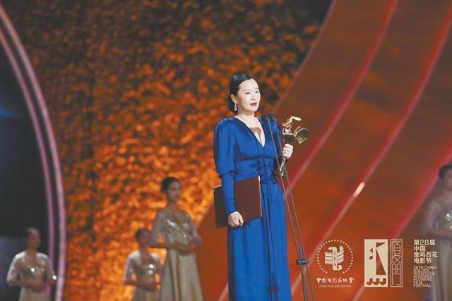 第28届金鸡百花电影节落幕(附完整获奖名单)(图1) 第28届金鸡百花电影节落幕(附完整获奖名单)(图1)