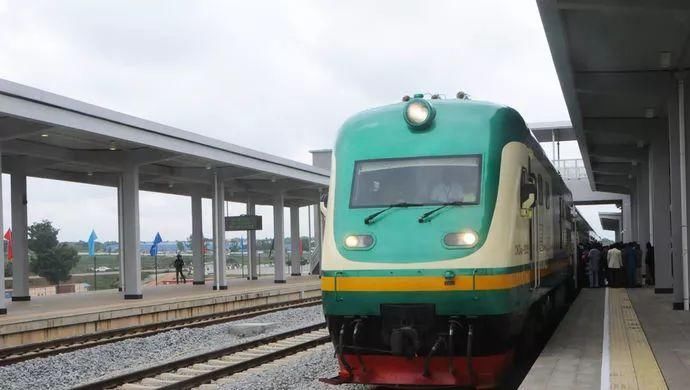 丝路新闻!1月中国对沿线进出口增17.8%,中巴自