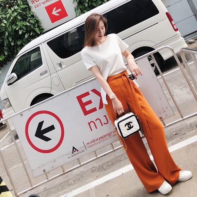 腿粗屁股大太尴尬?安利给你八款裤子,从此就是