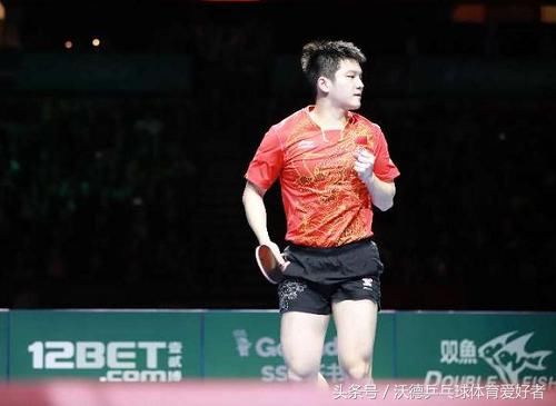 刘诗雯王曼昱会师决赛!樊振东四面楚歌?林高远