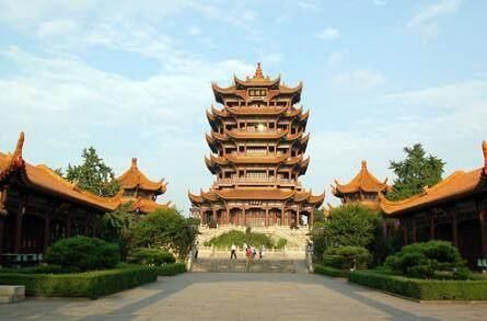 此人19岁金榜题名,以一首诗名扬天下,诗仙李白