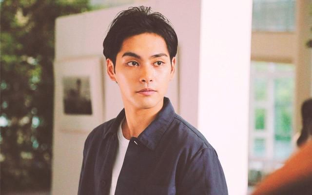 14岁打败梁朝伟成为戛纳影帝,却因不会演戏吞