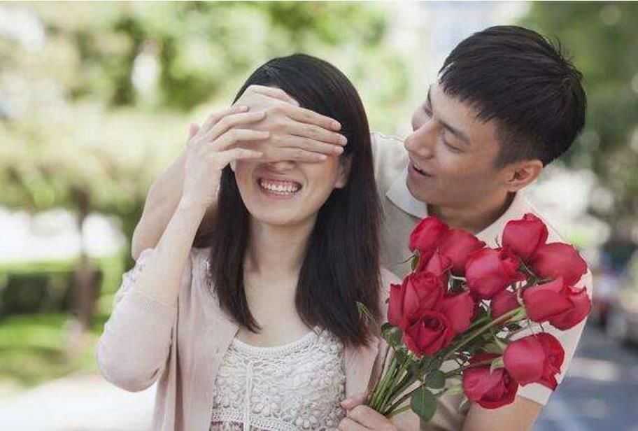 老公创业失败到处欠债,我怒提离婚,两年后再见