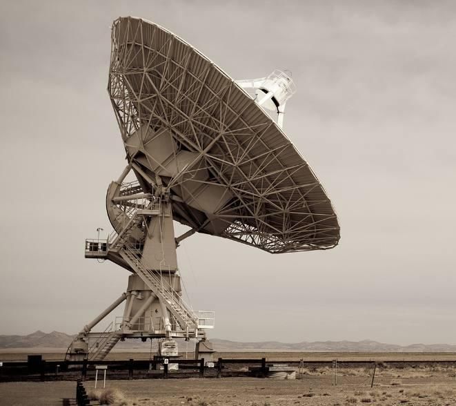 一架飞机在我国领空侦察?雷达锁定两架战机紧急升空,抓获4人!