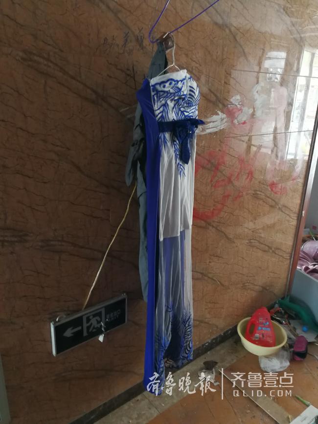 济南诚基中心一流浪女子疑患精神疾病,竟在走廊防火 济南诚基中心一流浪女子疑患精神疾病,竟在走廊防火