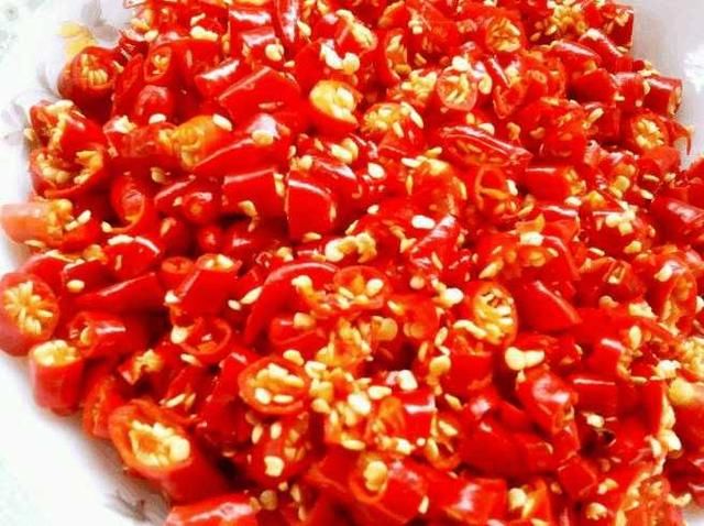 世界上最辣的冰淇淋了解一下?听说吃之前还要