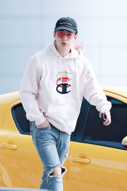 经典潮牌Supreme合作款大起底,关于它你知道