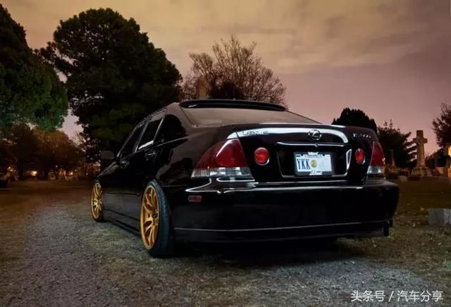 几万块的后驱车,不仅能玩漂移还可以玩姿态!