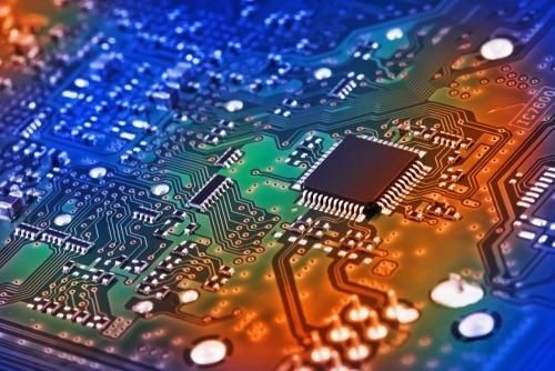 三大高配处理器你看好谁?苹果A12、华为麒麟