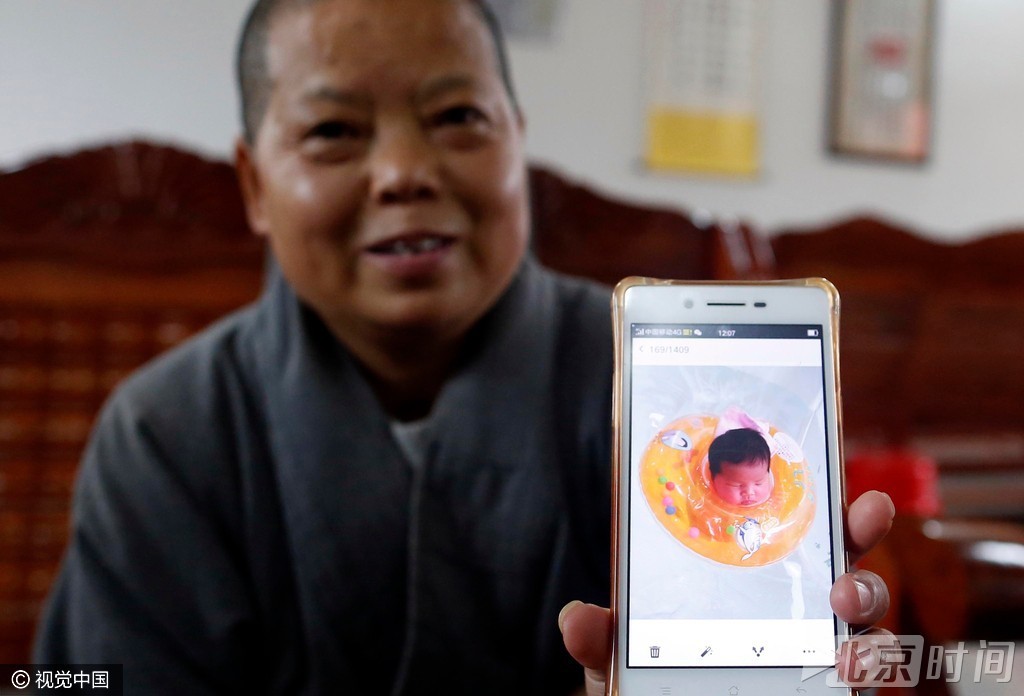 慈悲尼师30年收养30多名弃婴 多人考上名牌大学 慈悲尼师30年收养30多名弃婴 多人考上名牌大学