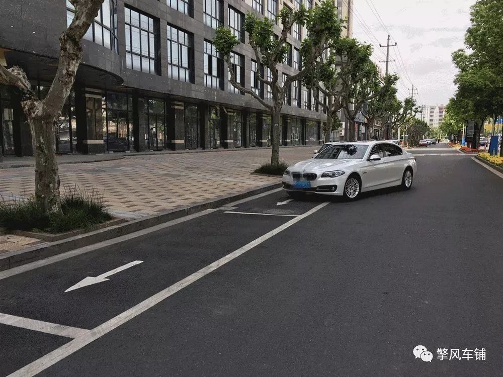 车停在了停车位也会被贴条罚款!是哪些事情没