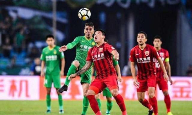 足协杯:上海上港主场难翻盘北京国安;广州富力