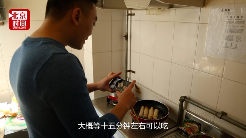 上得厅堂下得厨房 越南学霸小哥哥现场复制奥巴马同款春卷 上得厅堂下得厨房 越南学霸小哥哥现场复制奥巴马同款春卷