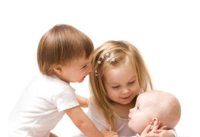 母乳?奶粉?鲜奶?1岁后喝什么奶好?