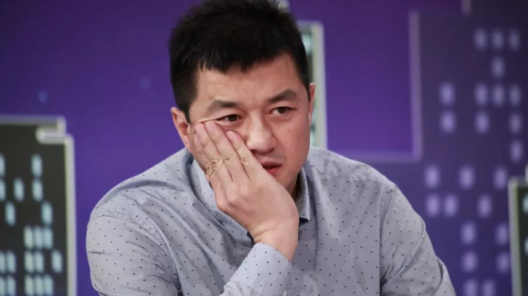 李亚鹏4000万“老赖案”始末：对赌下跪VS敲诈勒索 艺人从商有多难？