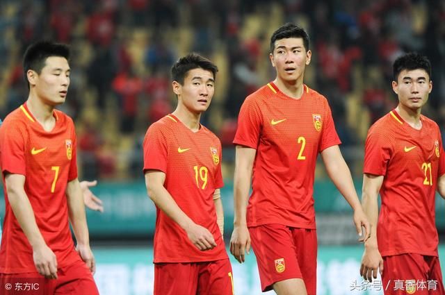 曾经碾压武磊,如今不配给他提鞋!国足希望已沦