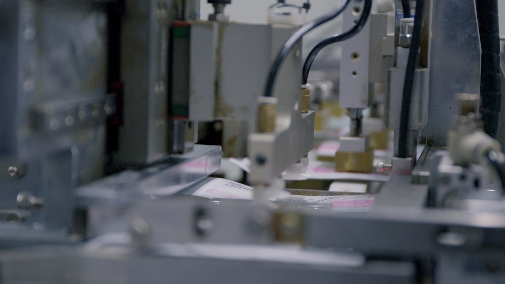 当年打出“小平您好”标语的那个年轻人 如今在做些什么 当年打出“小平您好”标语的那个年轻人 如今在做些什么