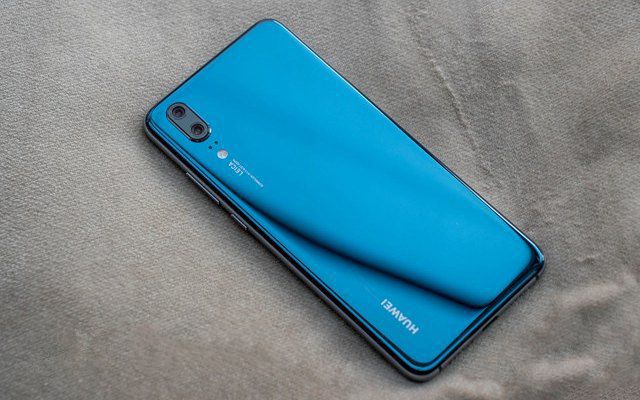 荣耀10和华为P20哪个好? 差价千元华为P20与