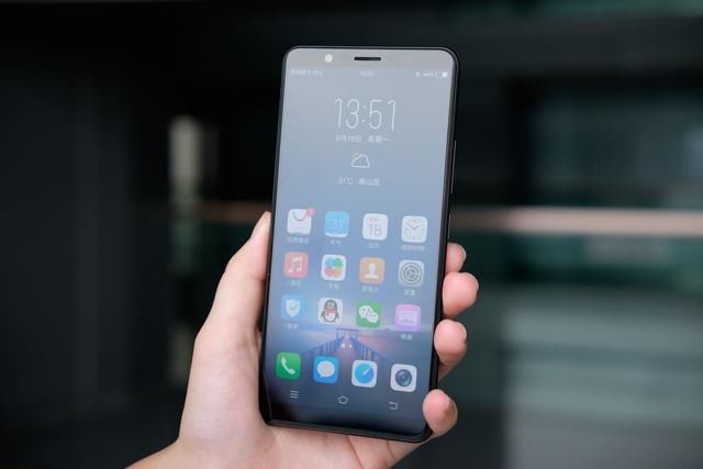 好用又不贵!这3部骁龙660手机1000多就能拿下