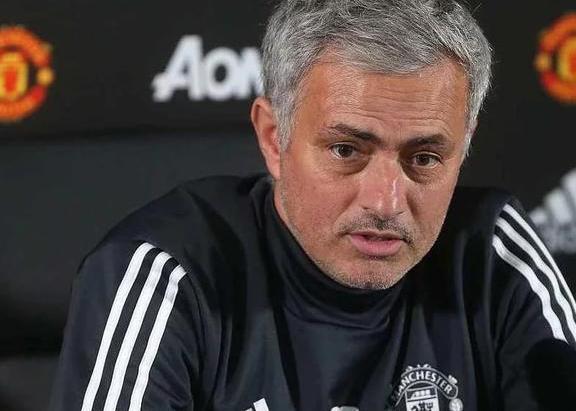 华裔小将钟塔西闪亮出场, 足协下发归化文件, 国