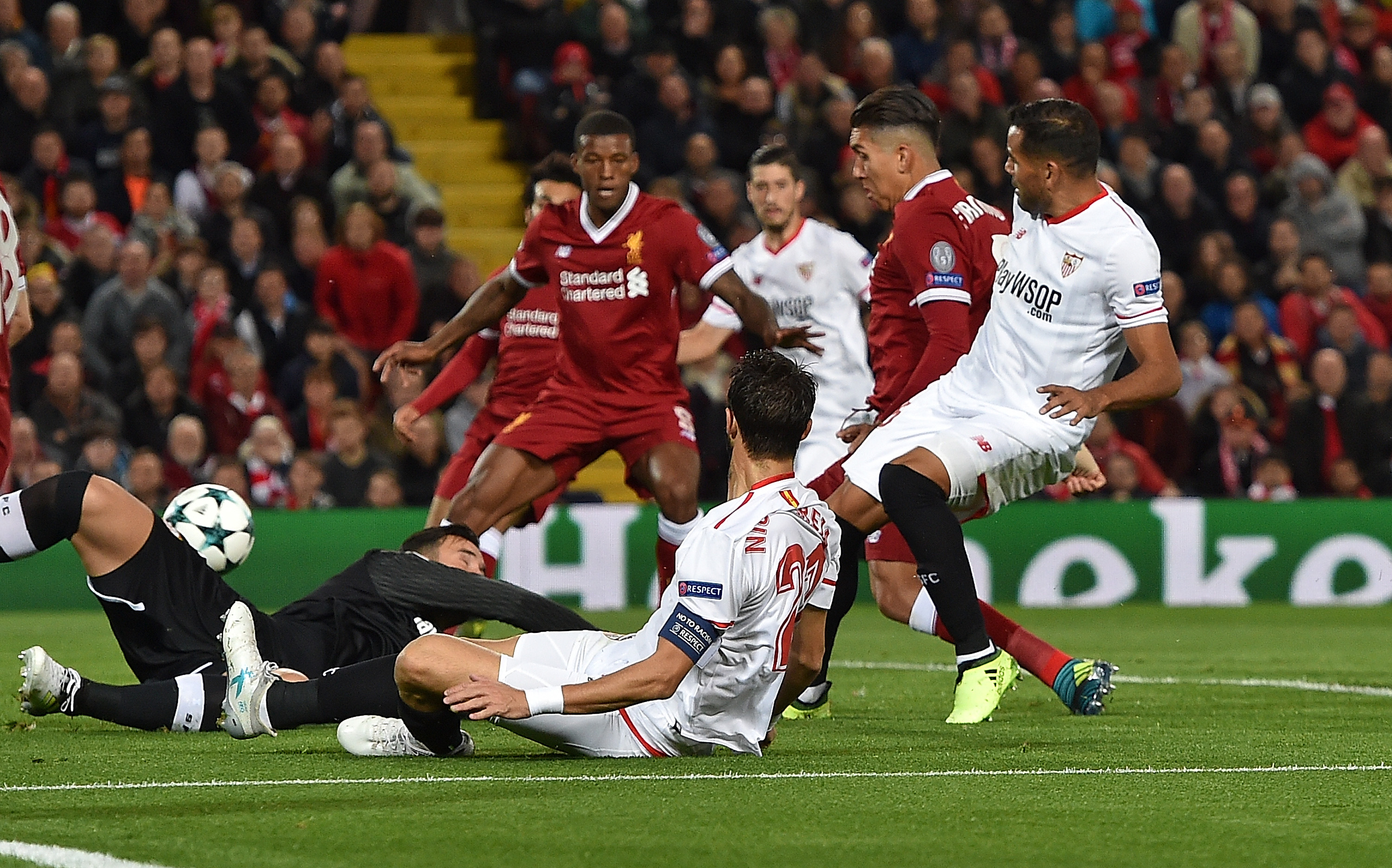 欧冠次日曼城热刺均大胜!英超五强仅红军没赢