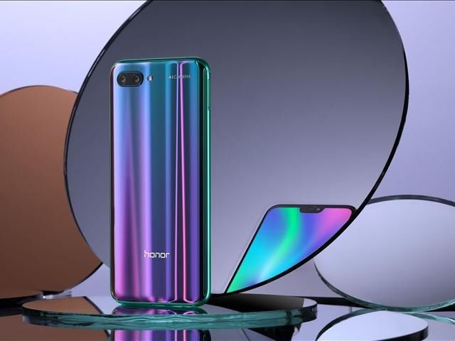 荣耀NOTE10曝光,双摄像头成为了亮点,你喜欢