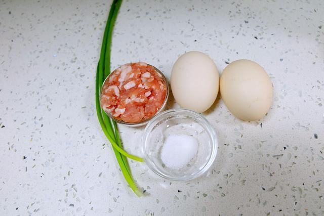 宝宝最爱吃的蒸鸡蛋羹蒸多长时间比较好?