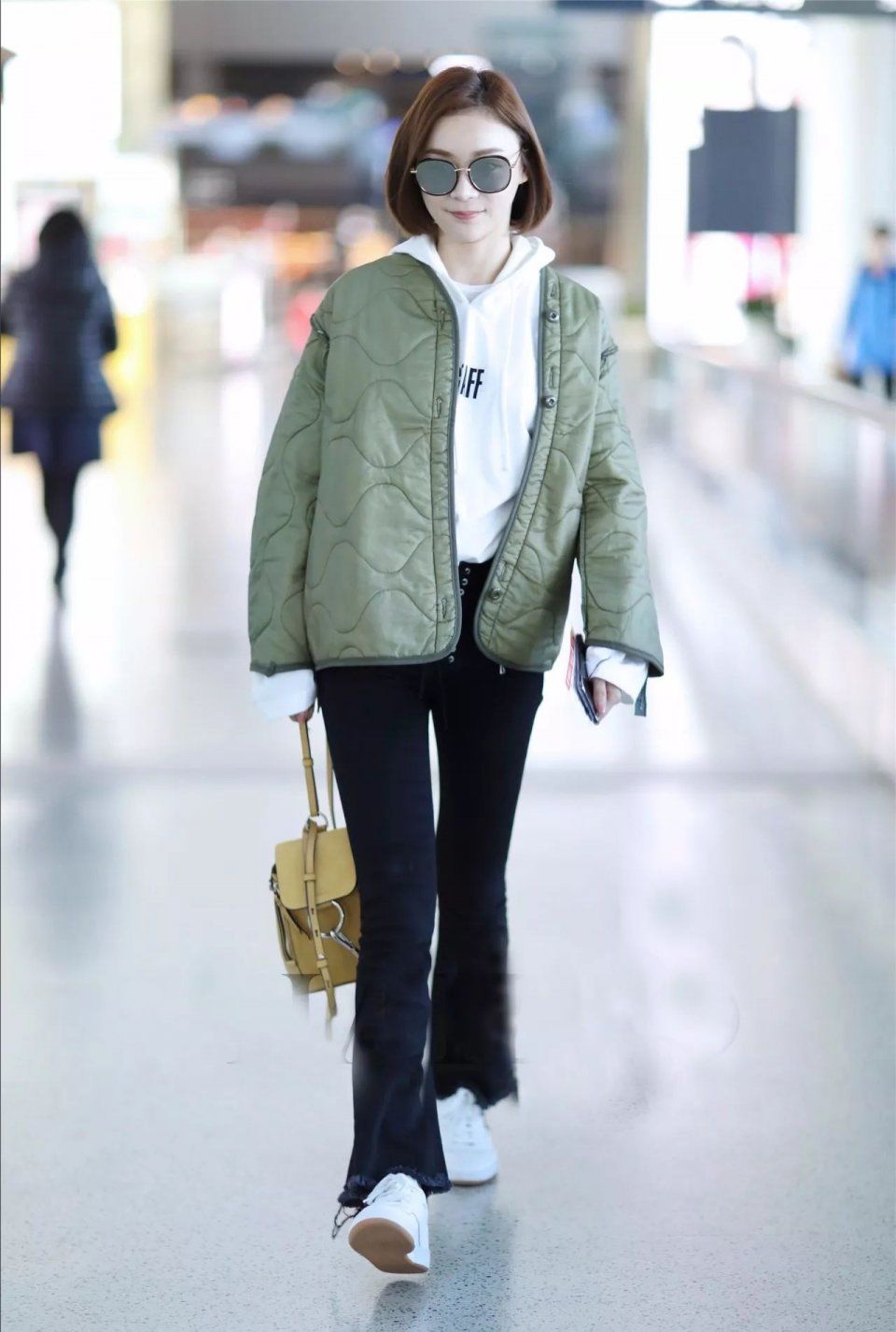 拿什么拯救羽绒服的丑?学马思纯周冬雨带货小