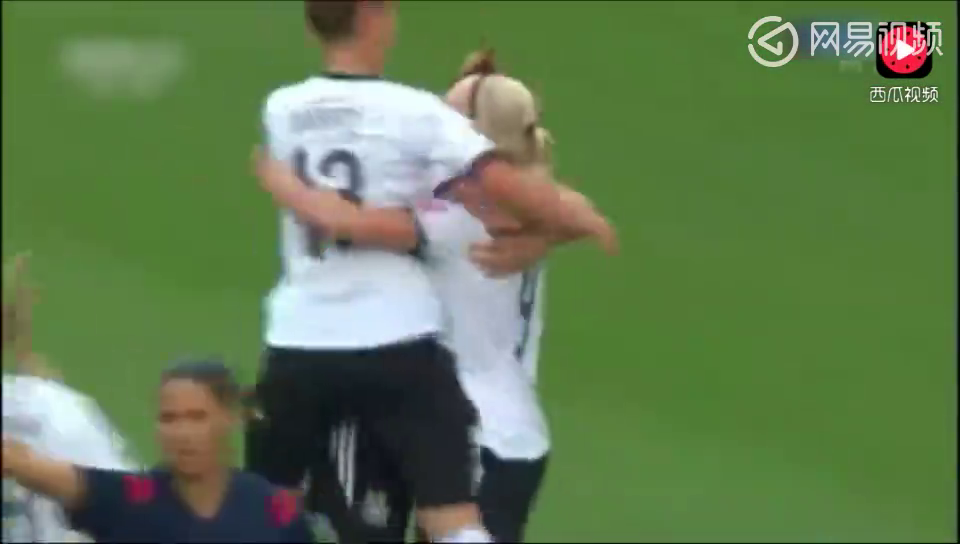 中国足球最顽强的比赛：女足5球逼平德国，斗志完爆男足！