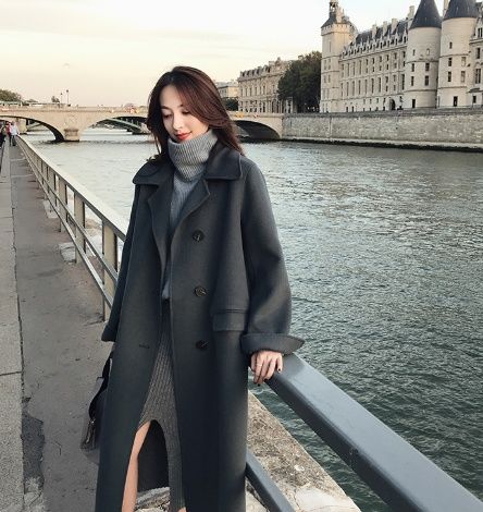 爱美女人注意了,今年流行森湘风大衣+羊绒衫
