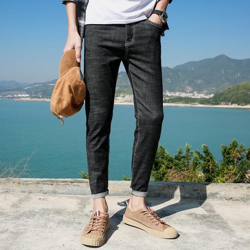 过气的长裤别穿啦,这6款男士九分裤修身时尚,