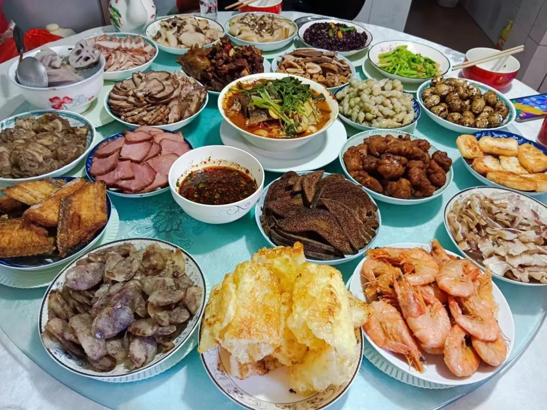 年夜饭吃不完,剩饭剩菜怎么办?_北京时间