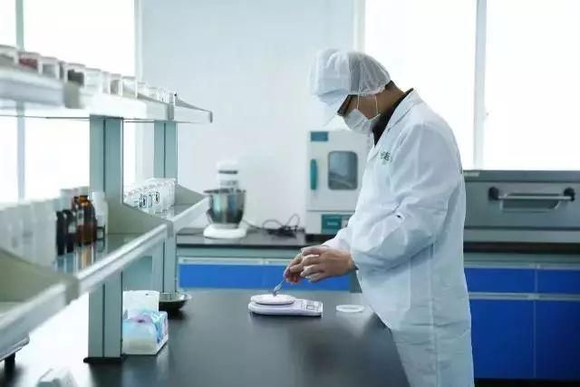 河南人、东北人惹了谁?这个感动中国的新疆小